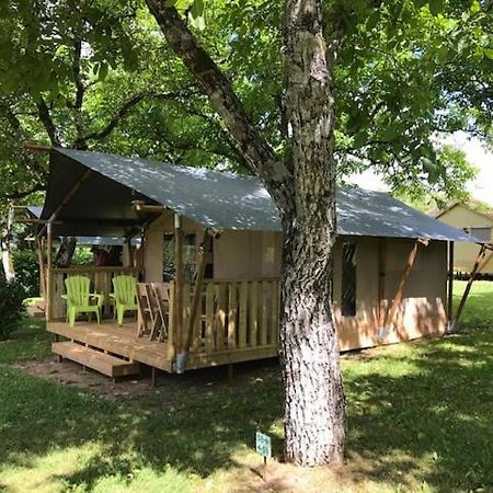 Camping Le Mondou Hotel Saint-Julien-de-Lampon Екстериор снимка