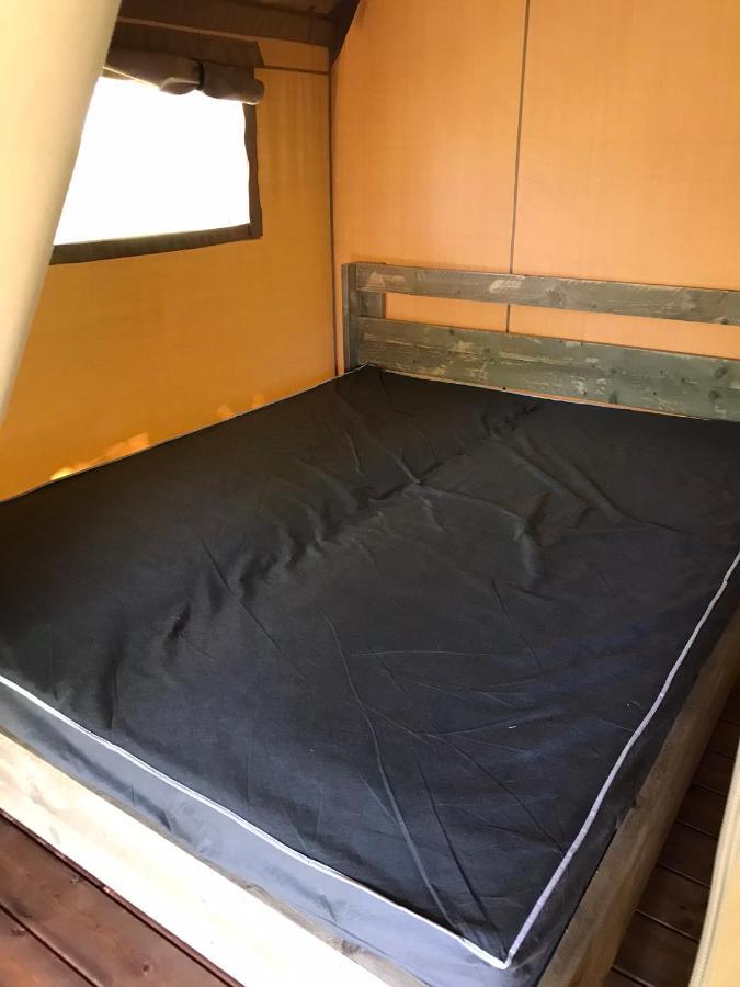 Camping Le Mondou Hotel Saint-Julien-de-Lampon Екстериор снимка