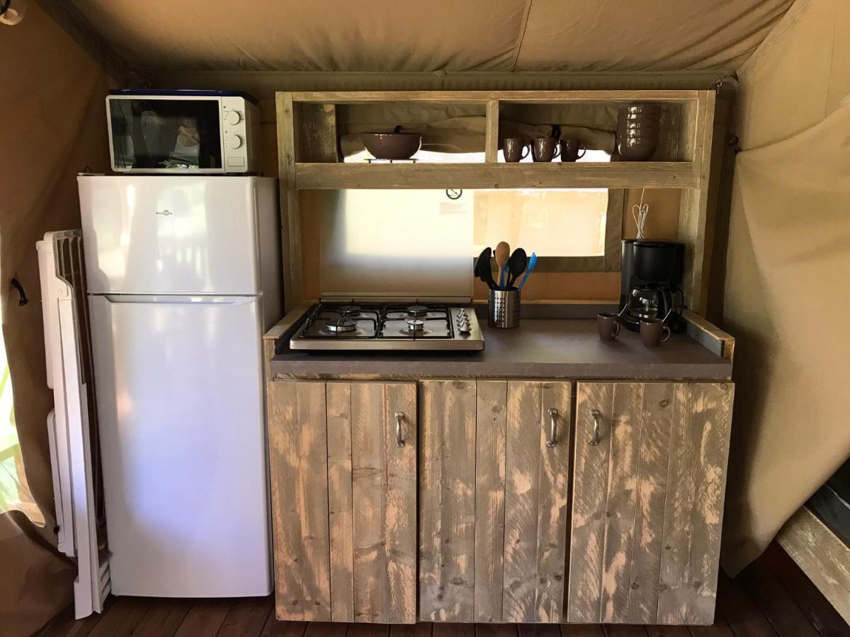 Camping Le Mondou Hotel Saint-Julien-de-Lampon Екстериор снимка