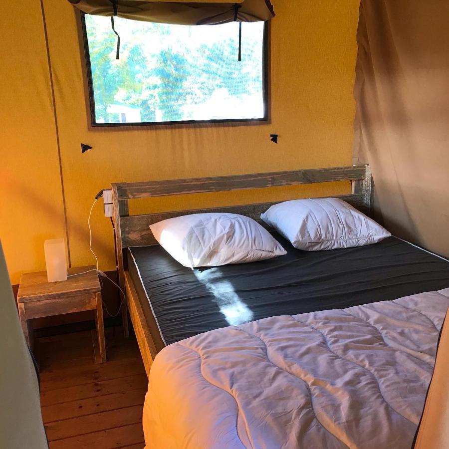 Camping Le Mondou Hotel Saint-Julien-de-Lampon Екстериор снимка